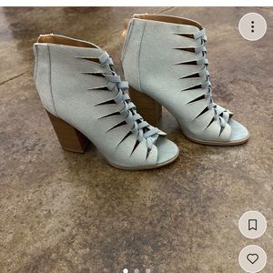 qupid bootie heels